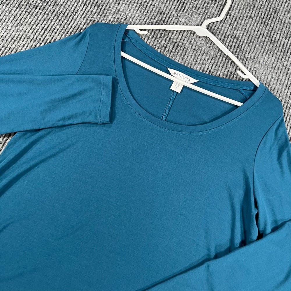 Athleta Stratus II Top Womens Small Blue Long Sleeve Casual Comfort Active